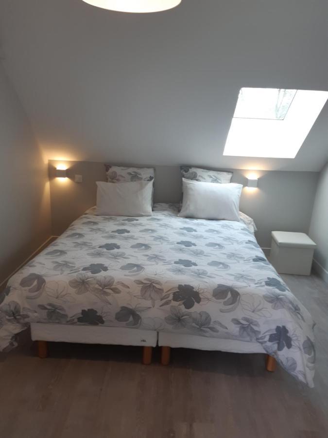 Bed and Breakfast Oh ! Fleurs Des Champs Chaumont-sur-Tharonne Esterno foto